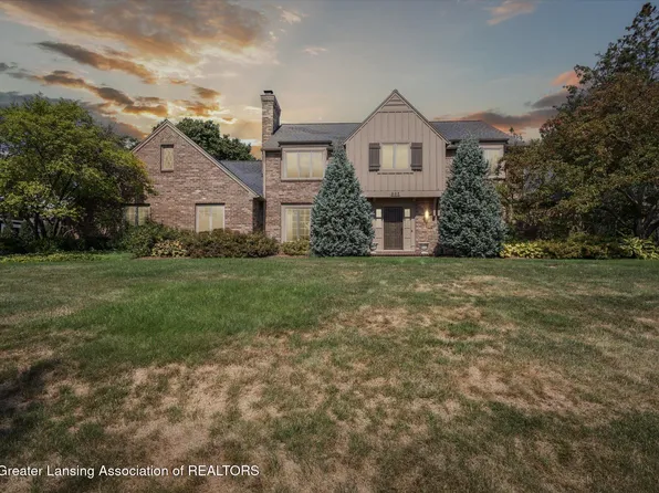 965 Tanglewood Ln, East Lansing, MI 48823