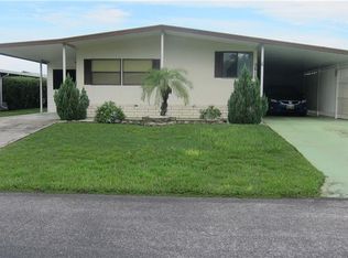 5615 Cheyenne St, Zephyrhills, FL 33542