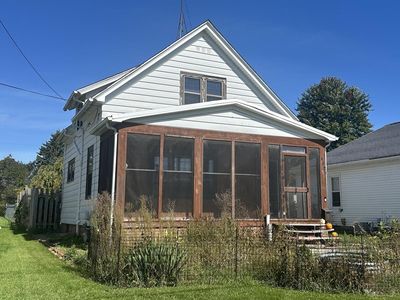 532 Leavens AVENUE, Sheboygan Falls, WI, 53085