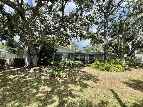 58 Arnoni Dr Photo 1