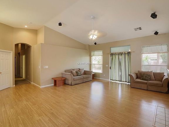 4th image of 5021 Tropical Knoll Ct