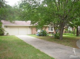 92 Persimmon Rd, Calabash, NC 28467