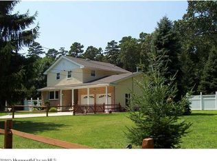 78 Charles St, Bayville, NJ 08721