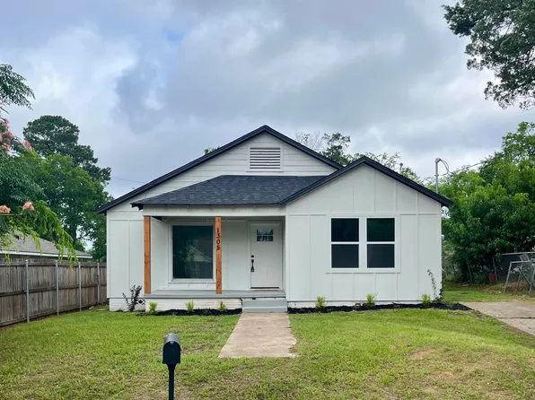 1305 Shaw St, Tyler, TX 75701