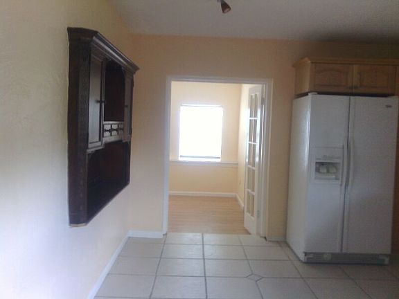 4th image of 66 Becker Dr