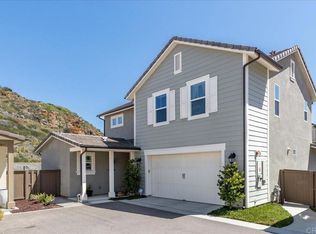 2625 Overlook Point Dr, Escondido, CA 92029