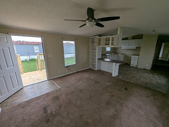 2nd image of 116 Freeport Dr