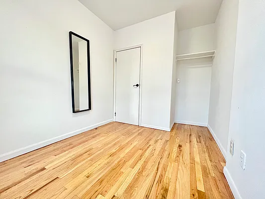 Rented by Pear NYC LLC | media 20