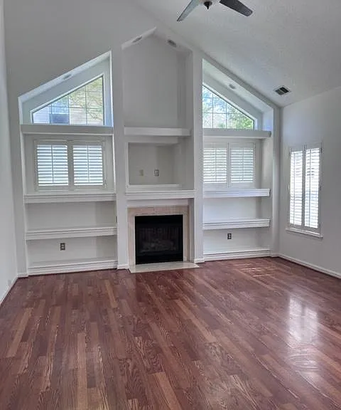 238 Sherbrooke Dr — Photo 4