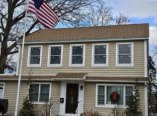 19 Raymond Pl, Hawthorne, NJ 07506