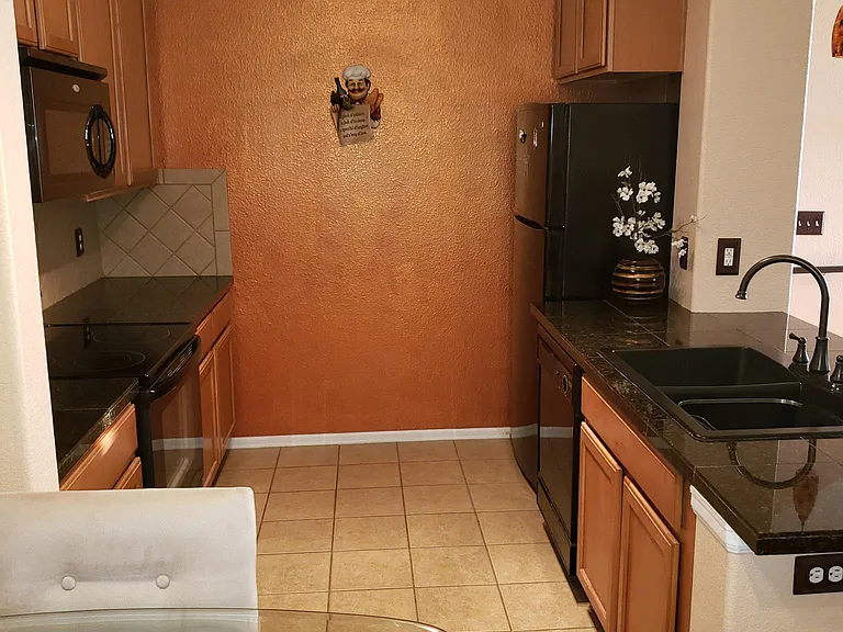 2682 S Cathay Way — Photo 17