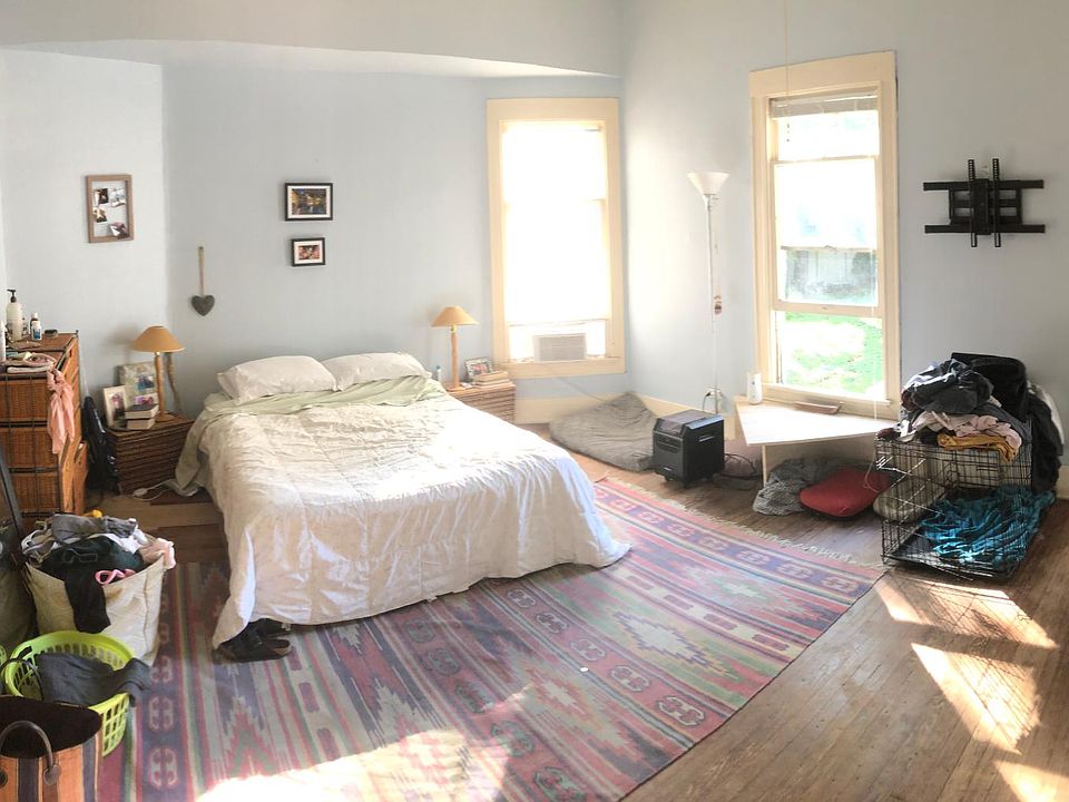 1st image of 508 W Magnolia Ave