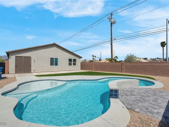 3556 Valley Lily St, North Las Vegas, NV 89032