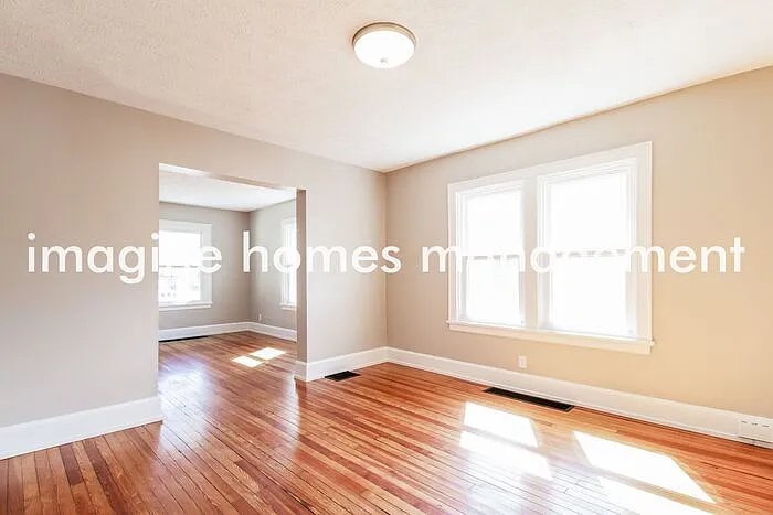 2 bed, 1.5 bath, 1237 sqft, $2,050 — Photo 4