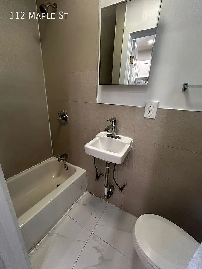 2 bed, $2,100 — Photo 1