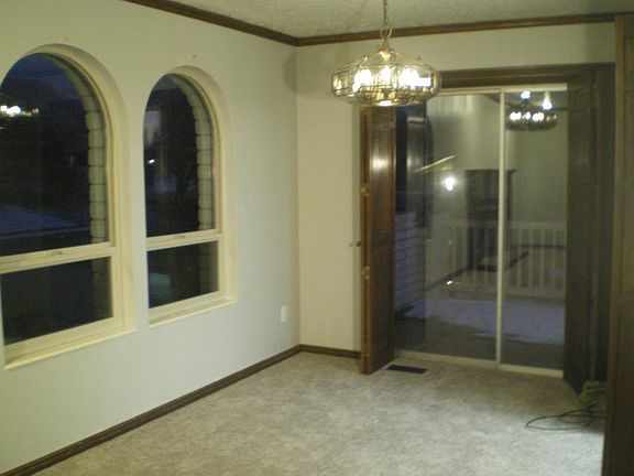 Dining Room w/ doors to deck