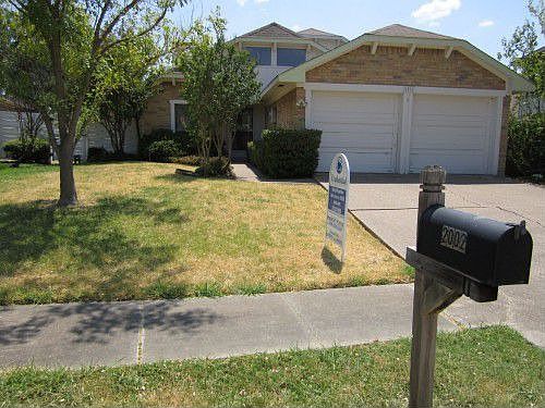 1st image of 2002 Chalfont Dr