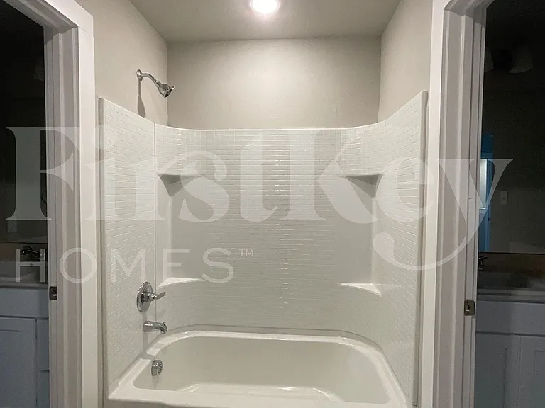 622 Ava Trl — Photo 7