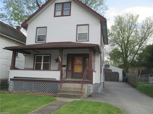 400 Elm St, Struthers, OH 44471