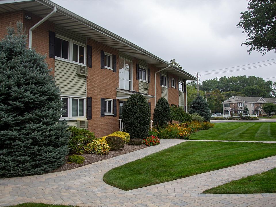 1st image of 748 Deer Park Avenue #7F