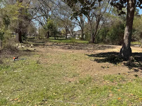 507 S White Oak Rd, White Oak, TX 75693