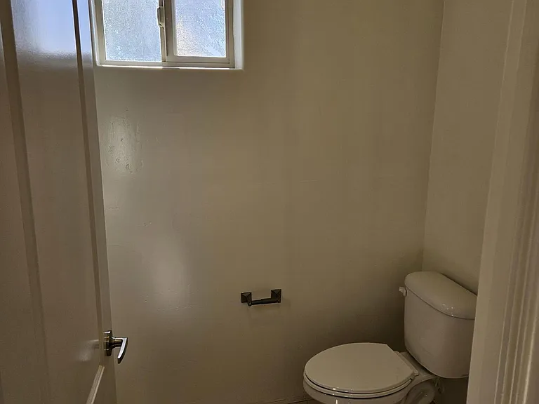 4113 N 22nd St #10A — Photo 34