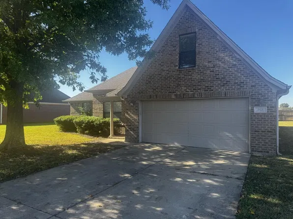 905 Rue Royale Dr, Marion, AR 72364