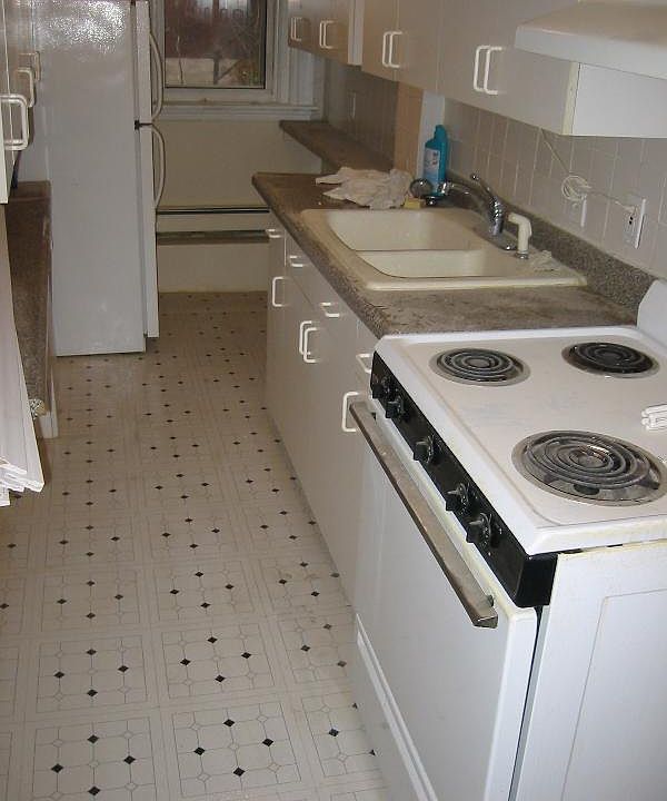 2nd image of 222 Winthrop Rd