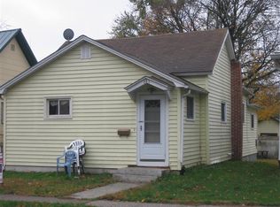 251 16th Pl, Clinton, IA 52732