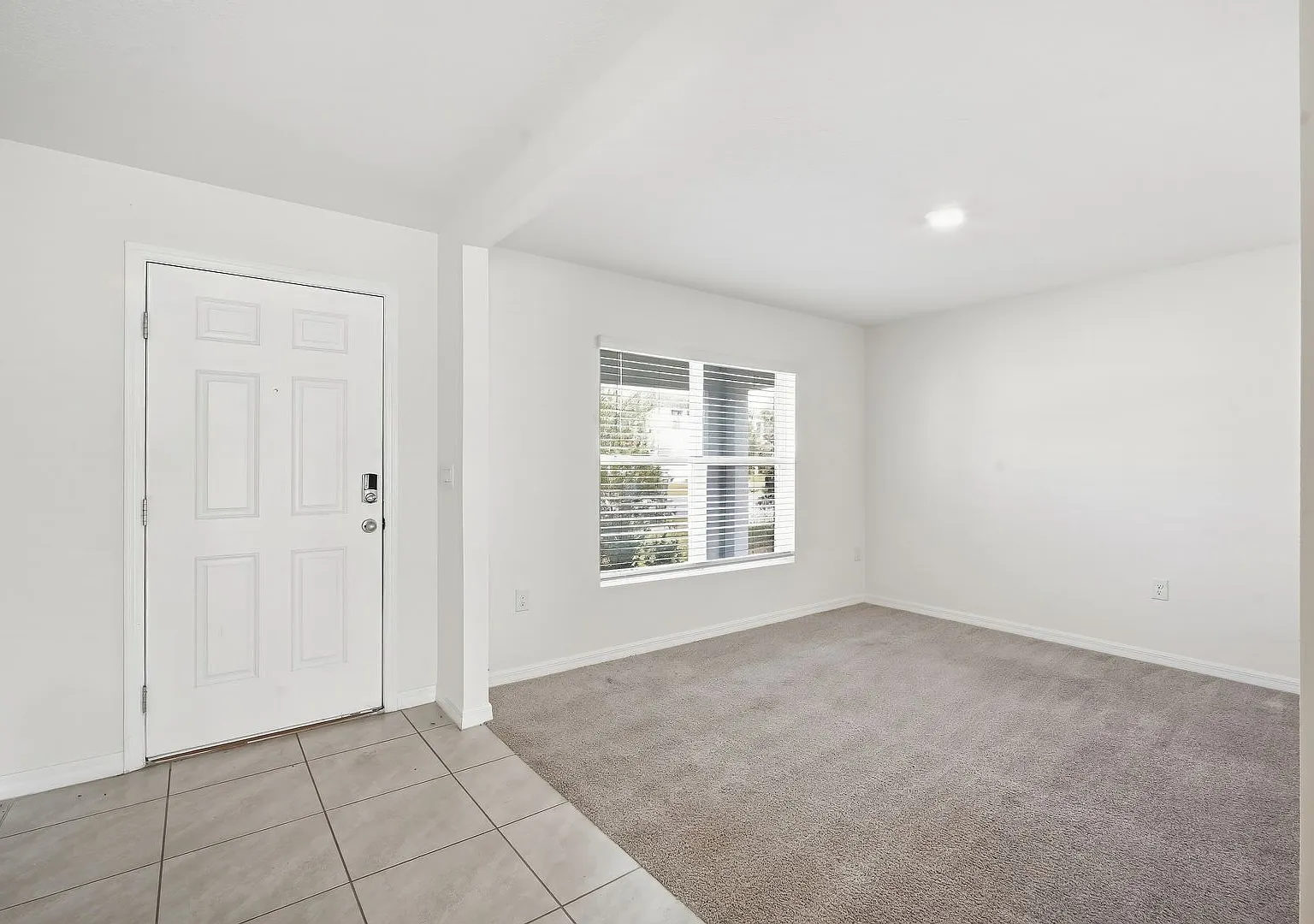 5BR/3BA Home with Large Backyard & Lawn Care Included — Photo 4