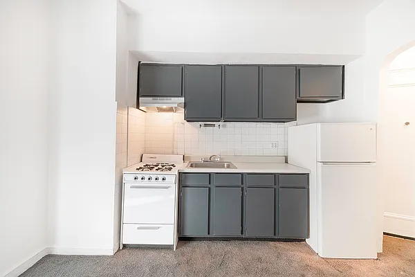 Rented by REAL New York | media 13