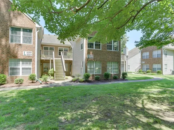 5225 Thatcher Way, Virginia Beach, VA 23456