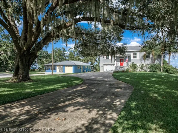 407 Buddy Ave, Lake Placid, FL 33852