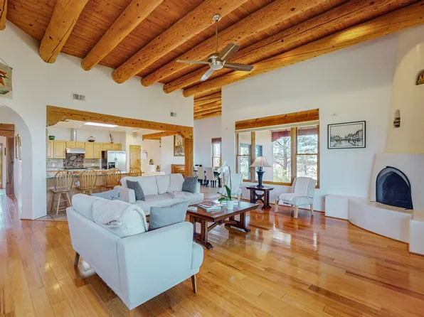 10 Caliente Rd, Santa Fe, NM 87508