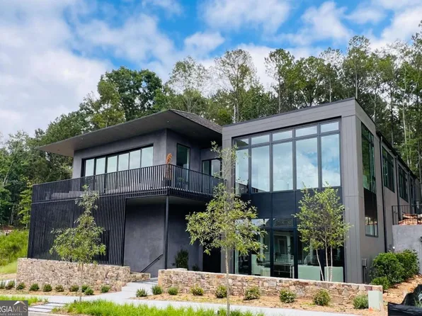 1131 Lupo Loop, Chattahoochee Hills, GA 30268