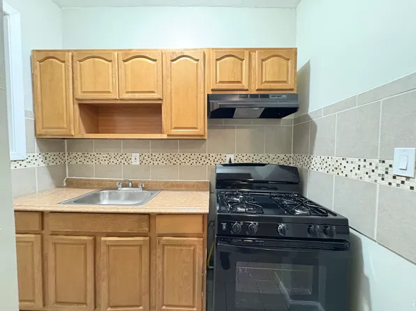246 Roseville Ave, Newark, NJ