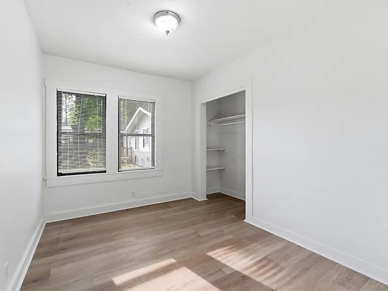 2206 Page Ave — Photo 21