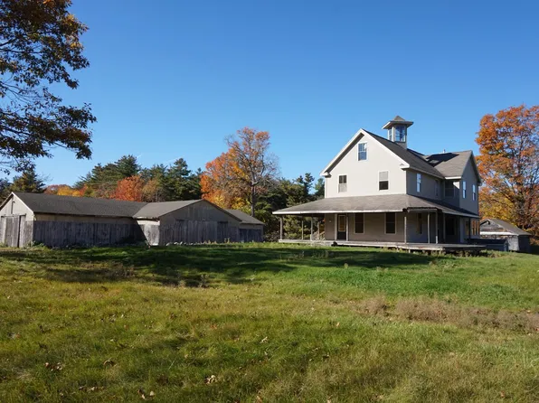 123 Willard Rd, Ashburnham, MA 01430