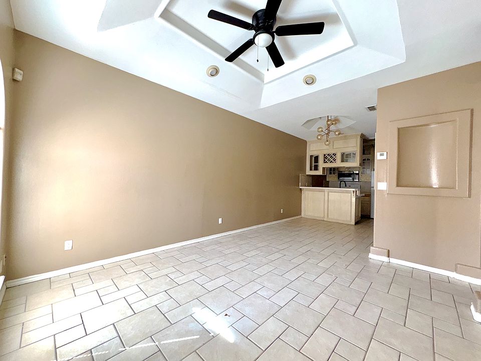 1st image of 602 Buena Vista Dr #8