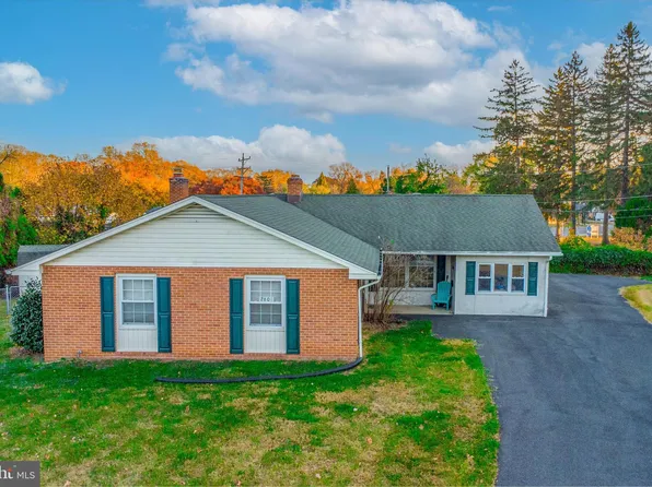 2601 Skylark Rd, Wilmington, DE 19808