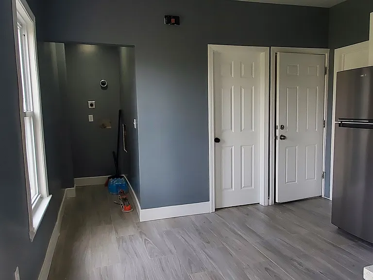 199 Alex St #1 — Photo 4