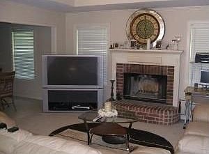 4th image of 962 Woodshire Ct