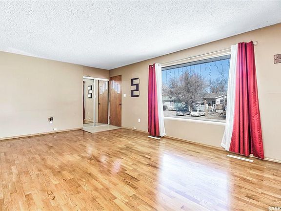 2nd image of 1375 6th St E