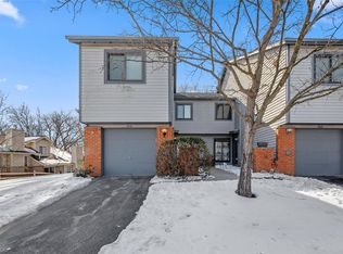 748 Windy Ridge Dr, Ballwin, MO 63021