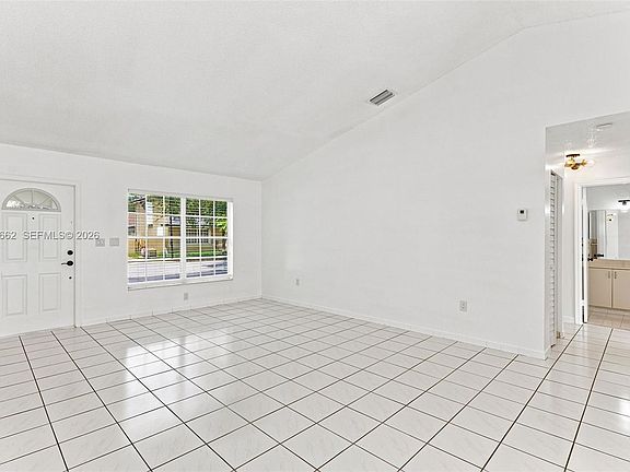 5th image of 19181 NW 89th Ave