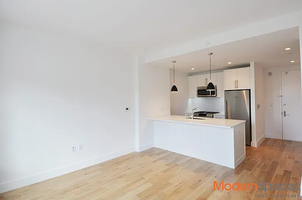 Rented by Modern Spaces | media 11