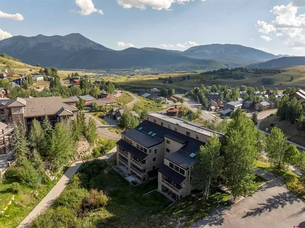 11 Hunter Hill Road #202, Mt. Crested Butte, CO 81225