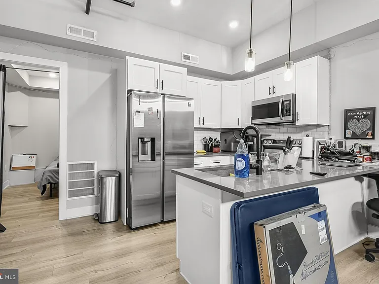 3965 Lancaster Ave #104 — Photo 6