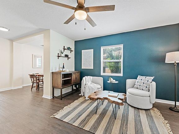 4th image of 1438 Santa Anna Dr