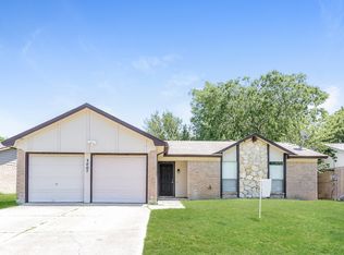 3407 Spring Meadows Dr, Arlington, TX 76014